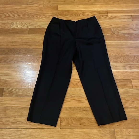 Talbots Pants - TALBOTS women’s stretch wool dress pants size 14 petite.
